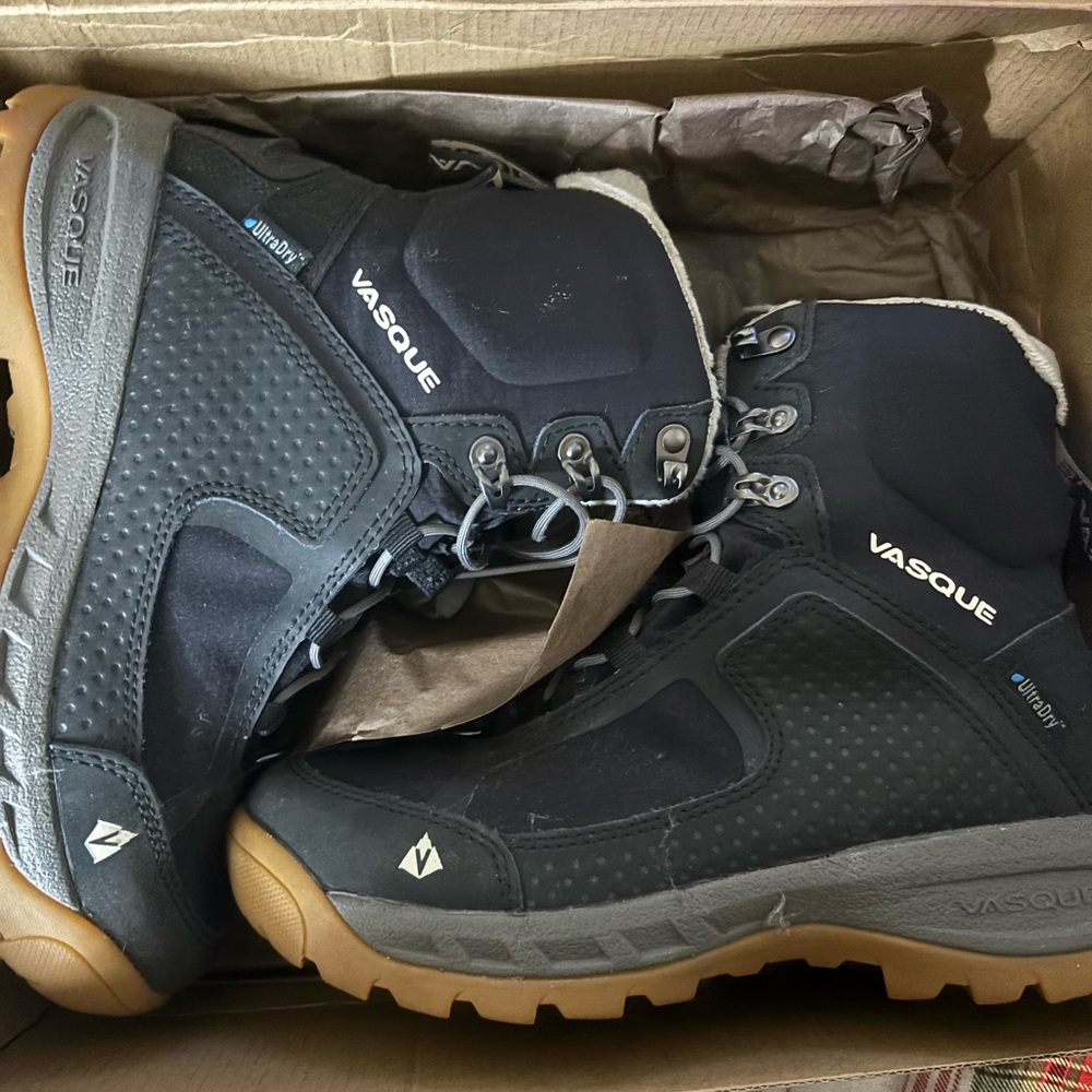 Vasque Men's Black and Brown Hiking Boots